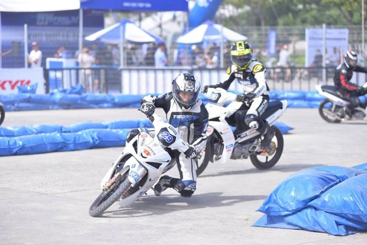Yamaha - 03